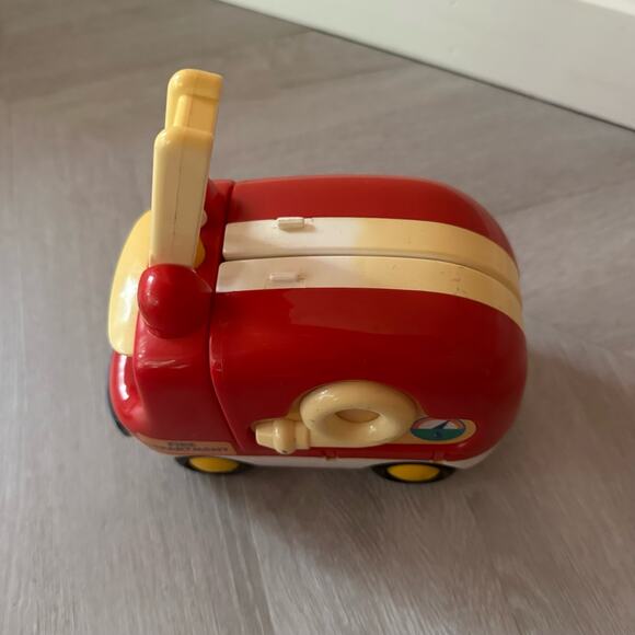 Vintage Discovery Toys To The Rescue Activity Fire Truck 1996 - Picture 5 of 12